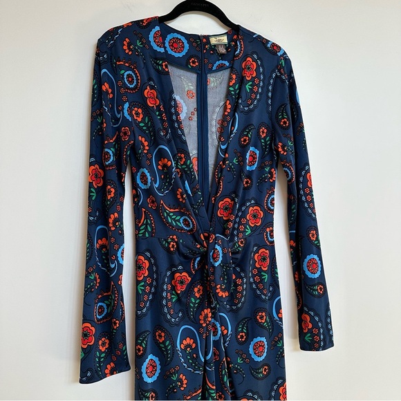 Issa London 100% Silk Plunging Deep V Long Sleeve Paisley Print Dress US 6 - Picture 2 of 8